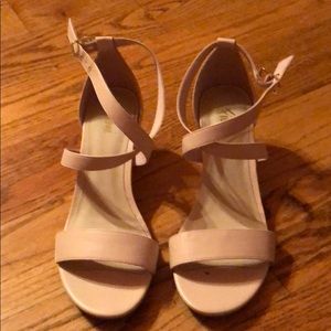 Pinky Nude Wedges!